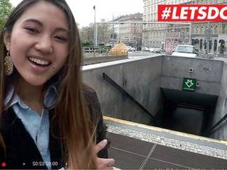 Сын руку в пизду матери
