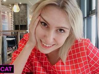 Горничная с большими сиськами порно онлайн