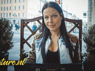 Порно ломают целки смотреть ролики
