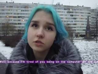 Довел красотку до оргазма